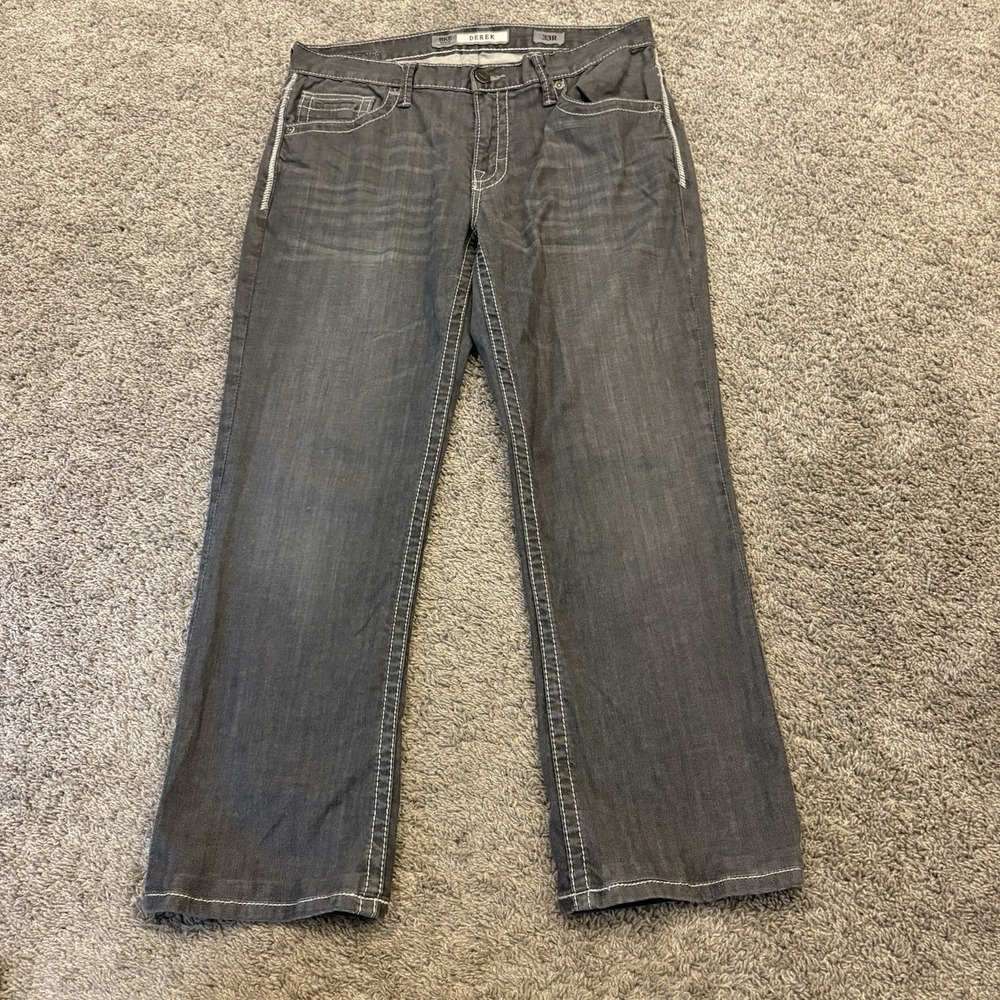 BKE Derek Jeans Men's 33R 33x30 Gray Faded Denim Whiskers Thick Stitching Cowboy